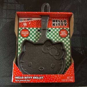 Hello Kitty Pancake Cast Iron Skillet Christmas NEW